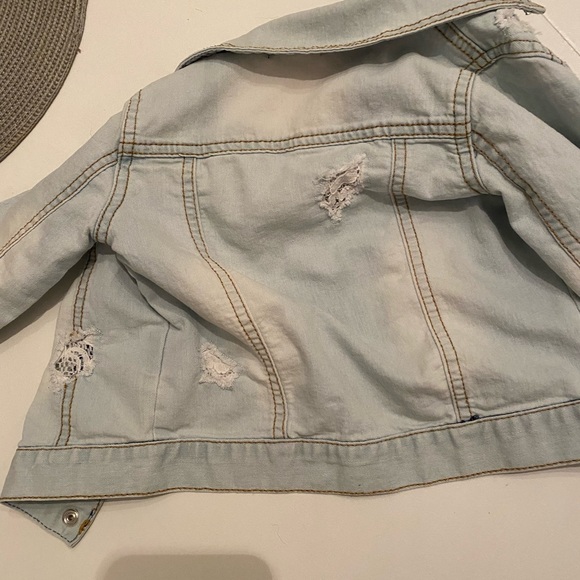 Toddler Jean jacket - Picture 2 of 2